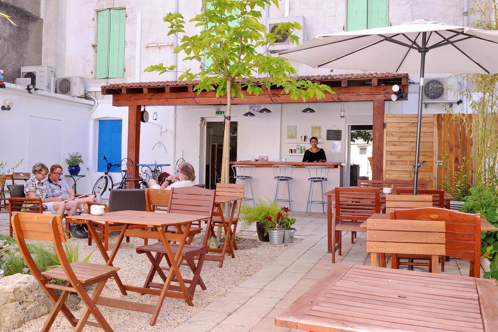 Hotel Durand Le Patio อาเลส ภายนอก รูปภาพ