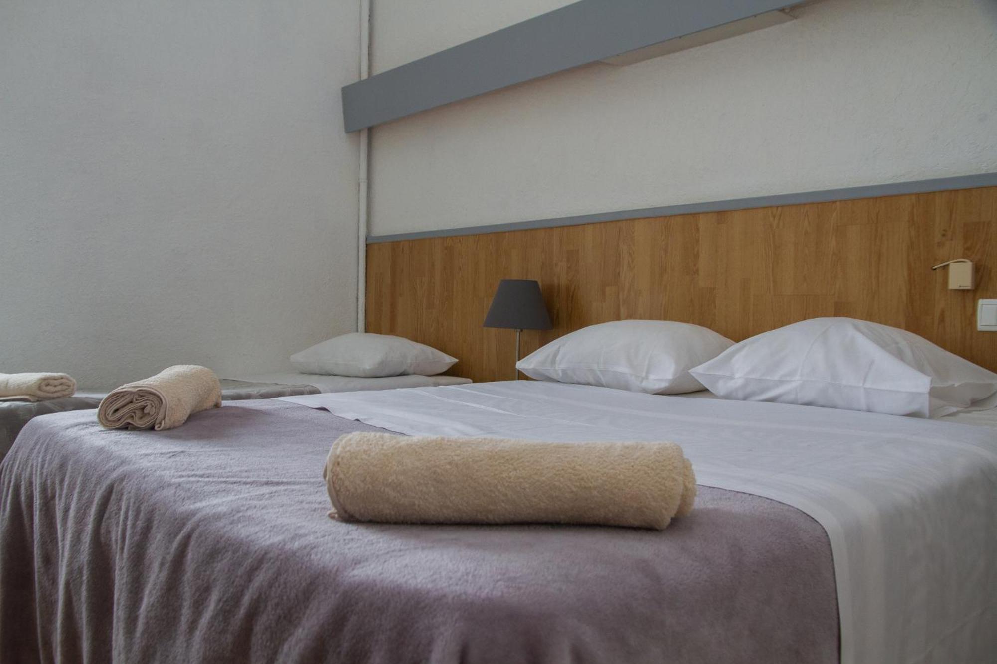 Hotel Durand Le Patio อาเลส ภายนอก รูปภาพ