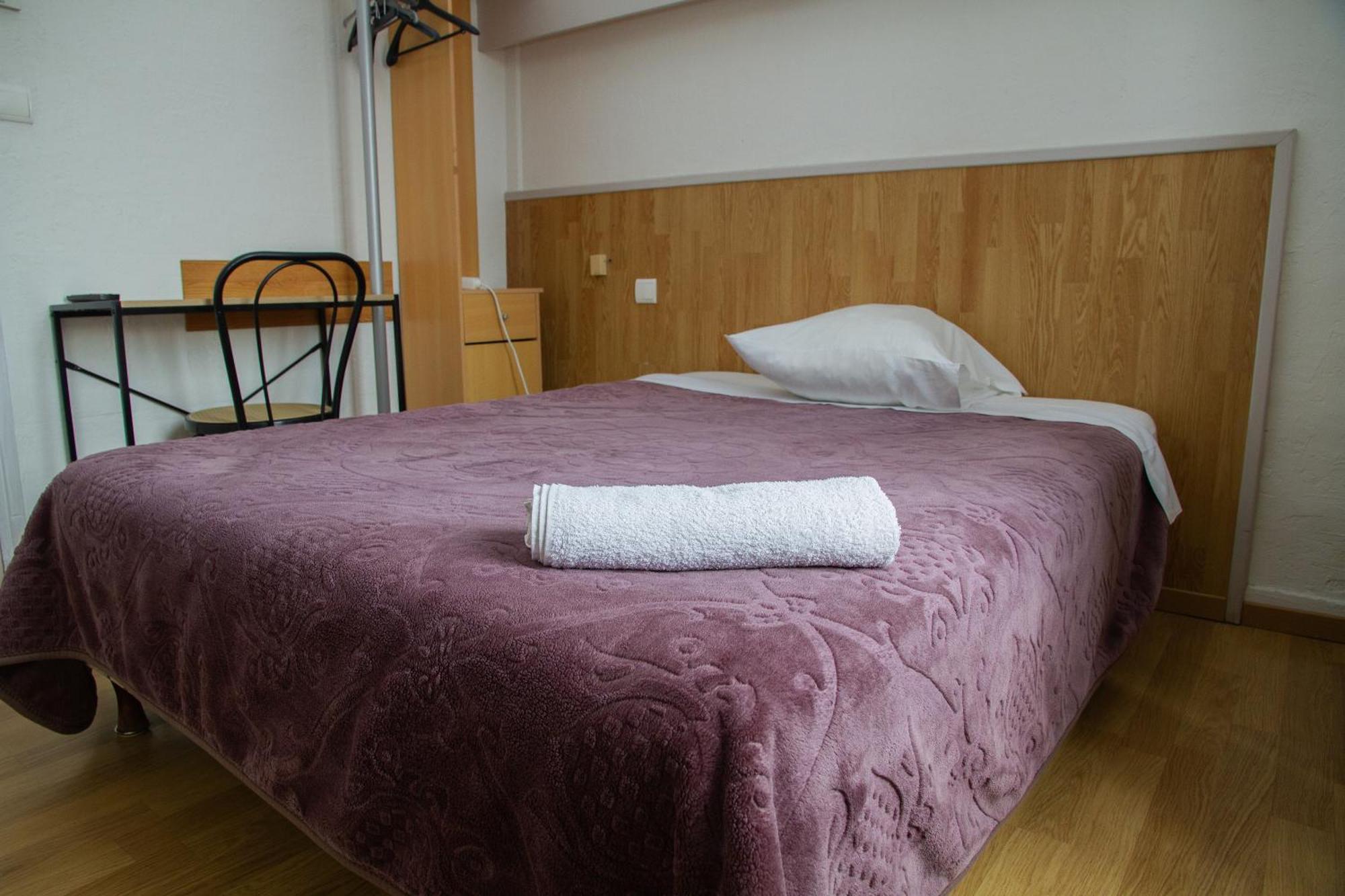 Hotel Durand Le Patio อาเลส ภายนอก รูปภาพ